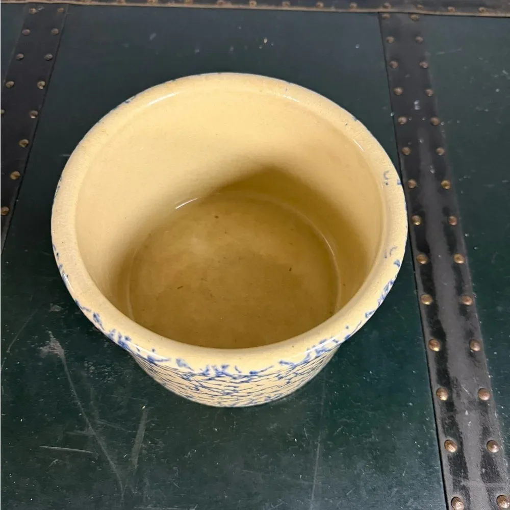 Vtg RRP Co.1 Qt Low 4 1/2” Blue Spongeware Pottery Crock Jar Roseville Ohio USA